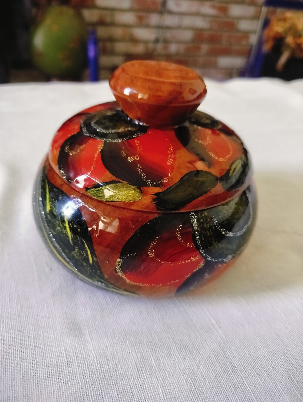 Mexican Lacquerware Lidded Trinket Bowl Hand Painted Wood Folk Art Loreto